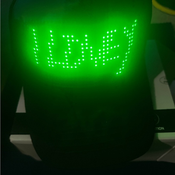 Black LED Hat - Picture 6 of 9